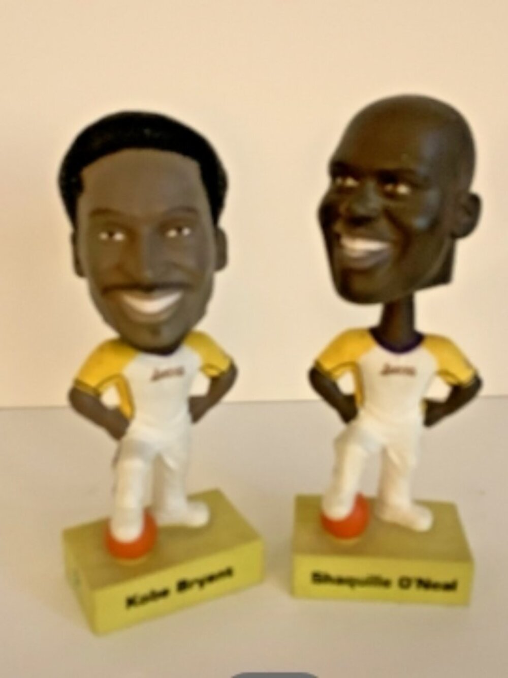 Los Angeles Lakers, Kobe & Shaq Bobbleheads, both are 7" tall and 12oz